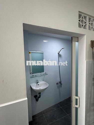 Nhà nhỏ mới xây 40m2, 1 trệt 1 lửng, đường số 1 phường Linh Xuân