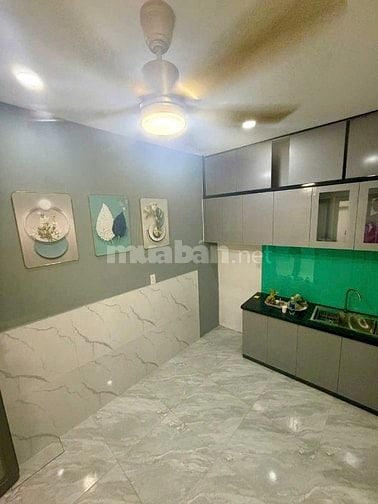 Nhà góc 2 mặt hẻm 3 tầng sát mặt tiền Bình Thới Quận 11, chỉ 2.75TỶ