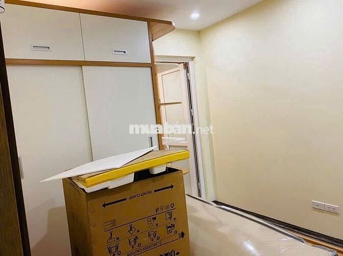 Cho thuê CH 50m2 2PN 2VS đủ đồ đẹp tại FLC 18 Phạm Hùng chỉ 11,5tr/th