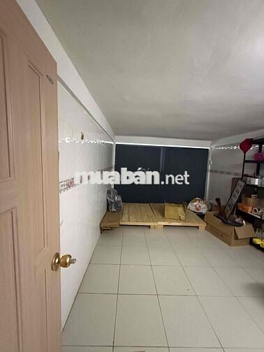 CHO THUÊ PHÒNG TRỌ MẶT TIỀN LÃNH BINH THĂNG