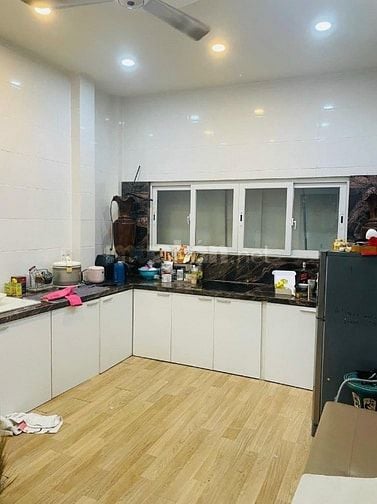 QUA NƯỚC NGOÀI ĐỊNH CƯ BÁN NHÀ Thoại Ngọc Hầu, Tân Phú. Hẻm xe hơi