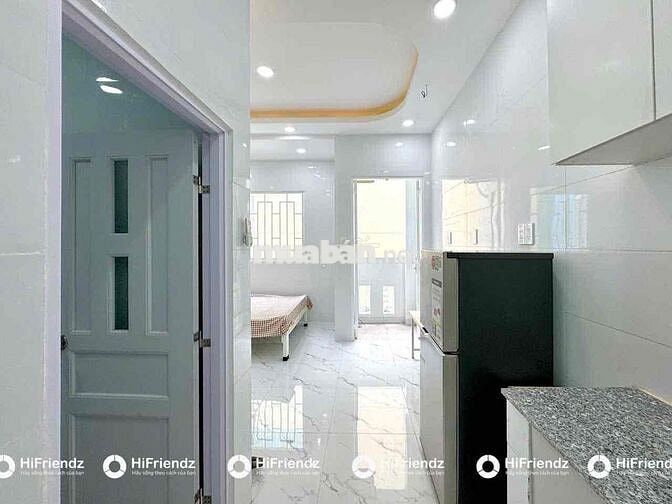 STUDIO BAN CÔNG FULL NỘI THẤT MÁY GIẶT RIÊNG ĐI BỘ QUA VĂN HIẾN