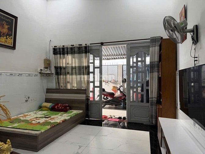 Một Đời Chủ - Nhà Vào Ở Ngay, 02 Tầng, DT 4,2x15m