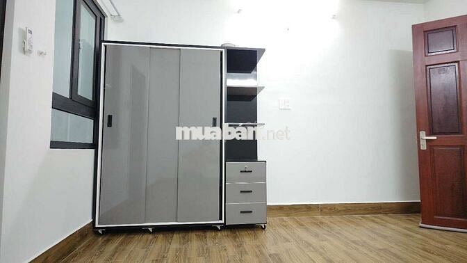 Cho thuê phòng mới sạch sẽ an ninh, có cửa sổ gần sân bay