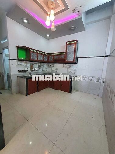 Nhà Ớ Hẻm Cụt 5x11 2lầu 4pn 3tolet.  4x16 1lầu 2pn 2wc