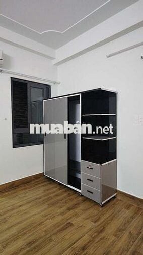 Cho thuê phòng mới sạch sẽ an ninh, có cửa sổ gần sân bay