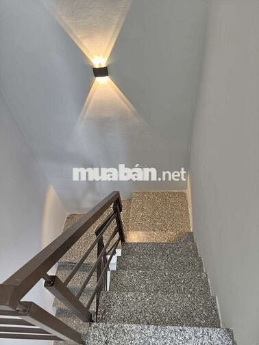 Cho thuê nhà nguyên căn nhà mới hẻm đường số 17 Tân Thuận Tây