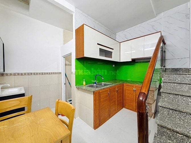 Bán nhanh nhà Dương Quang Trung-Quận 10 giá 1Tỷ960 DT 64m2 ở ngay