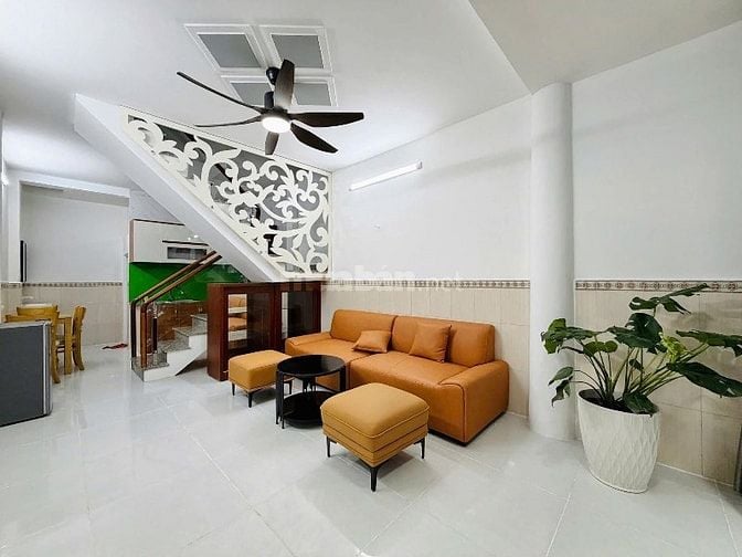 Bán nhanh nhà Dương Quang Trung-Quận 10 giá 1Tỷ960 DT 64m2 ở ngay