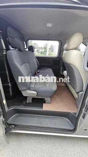Hyundai Grand Starex 2017 Van 2.5 MT - 100000 km
