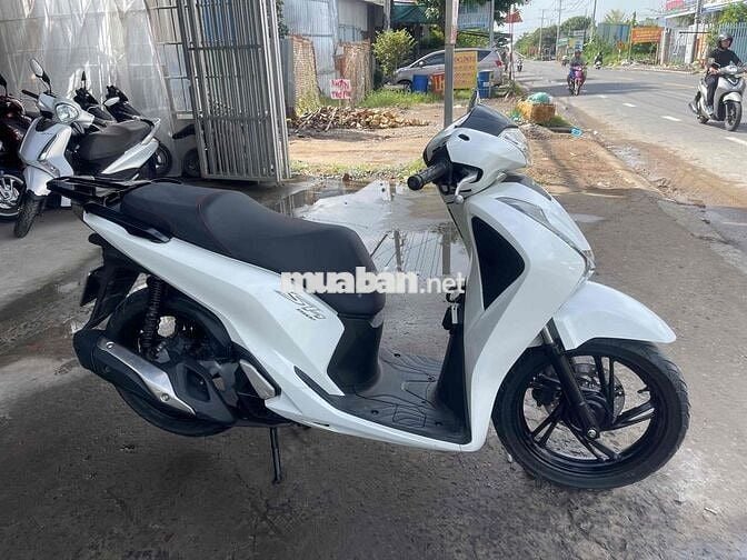 Honda SH 150 CBS 2017 Trắng đen