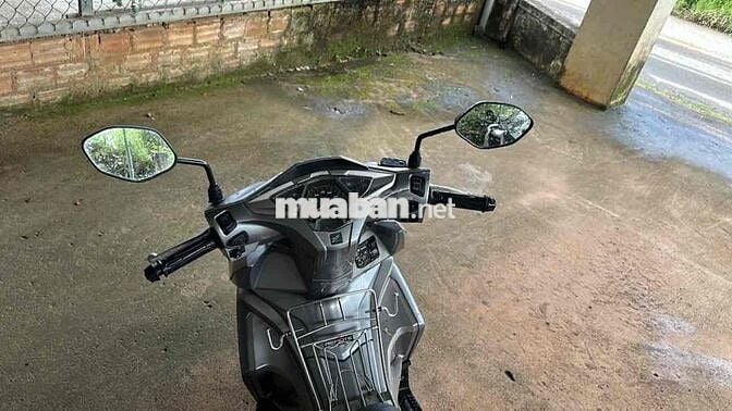 DƯ XE CẦN BÁN AIRBLADE 1 CHủ