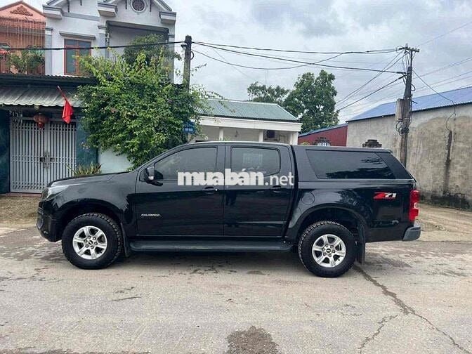 Chevrolet Colorado 2018 LT 2.5 MT 4WD - 120000 km