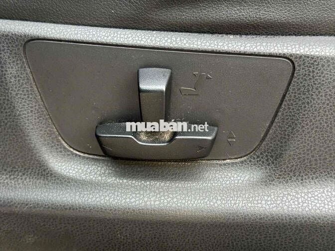 Isuzu Dmax 2016 LS 2.5 4X4 MT - 150000 km