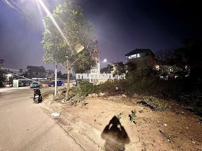 Bán đất đông dư gia lâm diện tích 76m2, giá 7,8ty