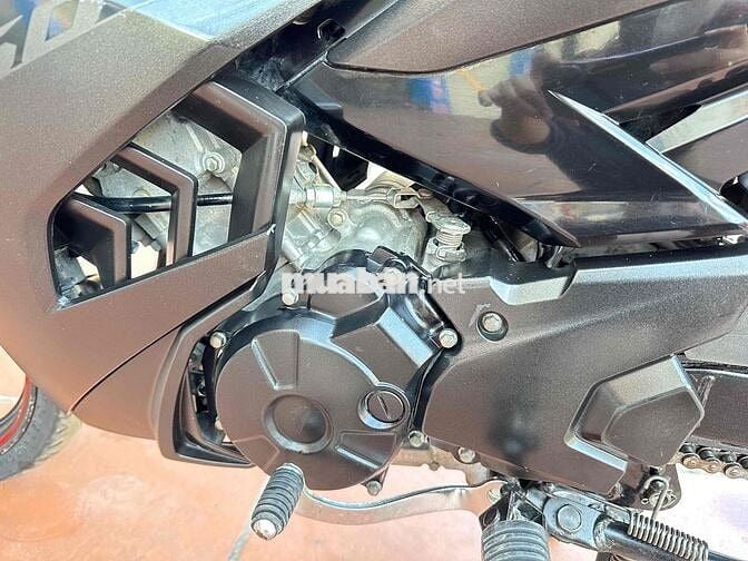 Bán xe Exciter 150 Đen nhám