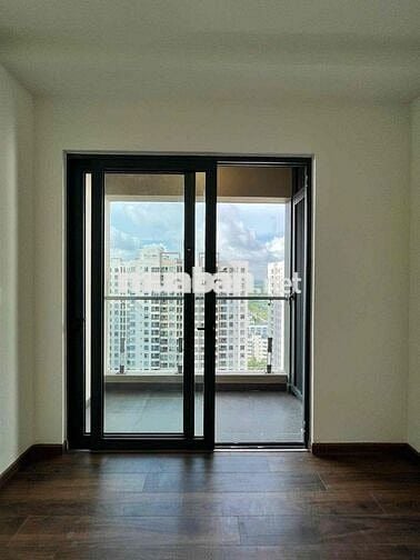 CHO THUÊ CĂN 75M2 Ở NGAY NHÀ TRỐNG RẺ NHẤT THỊ TRƯỜNG. GIÁ: 8TR5/ TH