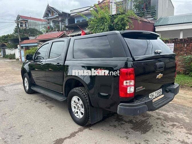 Chevrolet Colorado 2018 LT 2.5 MT 4WD - 120000 km