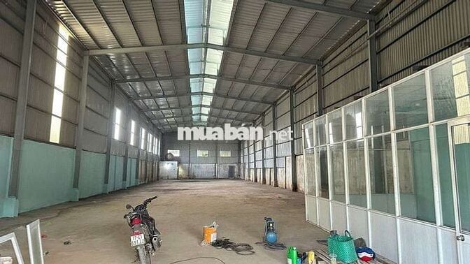 Xưởng Ql13 Thuận An 850m/40tr đường cont sẵn văn phòng làm việc