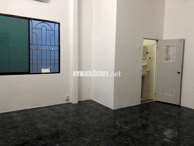 Nhà mặt tiền đường Tân cảng, 225m2, 4pn tại quận Bình Thạnh