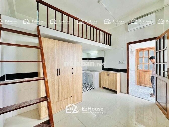 Duplex mới xây, ban công,full nội thất