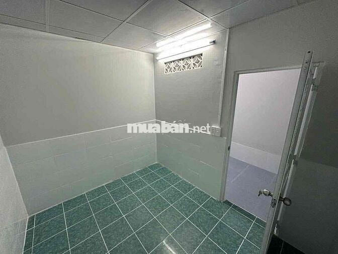 NHÀ HẺM XE HƠI 4 PHÒNG NGỦ RỘNG RÃI THOÁNG