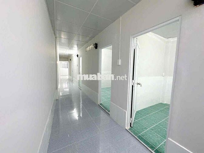 NHÀ HẺM XE HƠI 4 PHÒNG NGỦ RỘNG RÃI THOÁNG