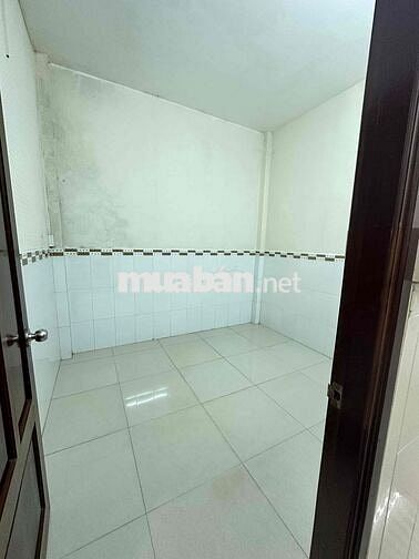 NHÀ CHO THUÊ 8 tr 3 pn VỊ TRÍ SÁT SIÊU THỊ AEON MAI