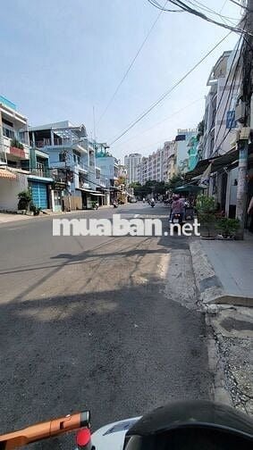 6PN, 5WC. Nhà 5 lầu sân thượng mặt tiền Tuệ Tĩnh - 3/2, Q11. DT: 4x15m