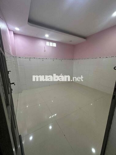 Căn hộ ngay chợ Phan Đăng Giảng