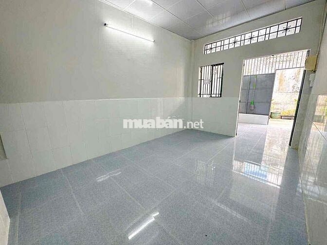 NHÀ HẺM XE HƠI 4 PHÒNG NGỦ RỘNG RÃI THOÁNG