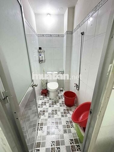 NHÀ CHO THUÊ 8 tr 3 pn VỊ TRÍ SÁT SIÊU THỊ AEON MAI