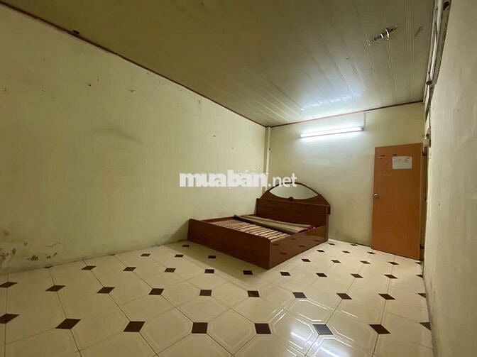 5x20m. Nhà 2 tầng hẻm 102 đường 100 Bình Thới, Q11 (4PN, 2wc)