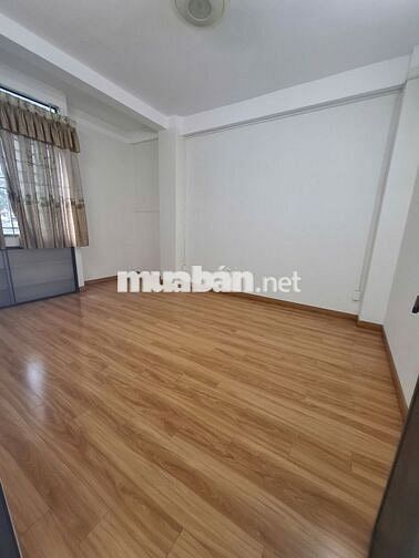 Căn Hộ đường Lý Thường Kiệt - 56m2 - Có Thang Máy - Chỉ 3.3 Tỷ