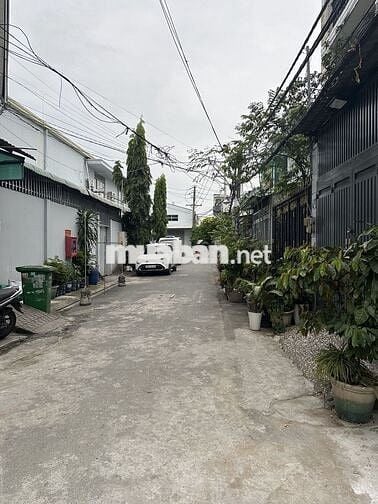 Cho thuê nhà Lê Đình Cẩn 1trệt 1 lửng, mới sơn sửa giá 8tr