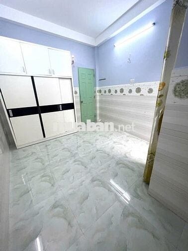 Nhà Bán Lạc Long Quân Quận 11 1 trệt 2 lầu sân thượng 40m2 hẻm rộng