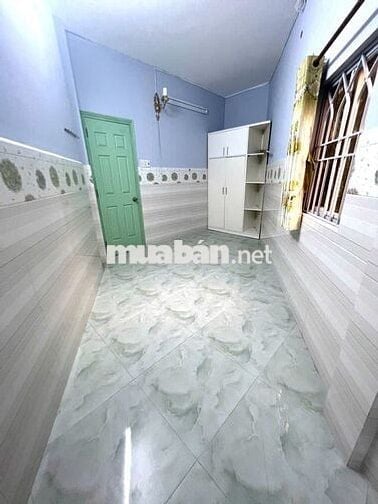 Nhà Bán Lạc Long Quân Quận 11 1 trệt 2 lầu sân thượng 40m2 hẻm rộng