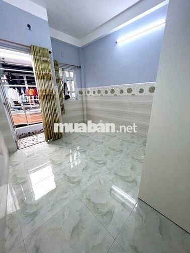 Nhà Bán Lạc Long Quân Quận 11 1 trệt 2 lầu sân thượng 40m2 hẻm rộng