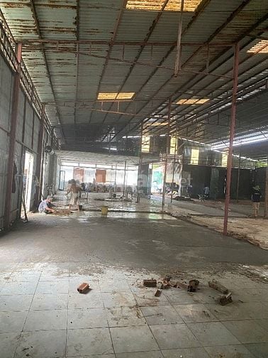 Cho thuê kho 800m2 có điện 3 pha