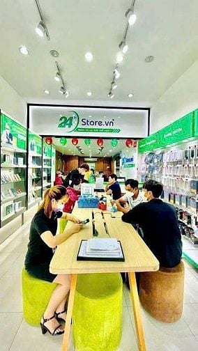 BÁN NHÀ MẶT TIỀN 652 ĐƯỜNG 3 THÁNG 2, QUẬN 10