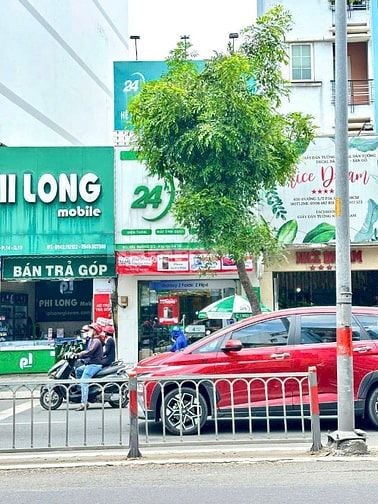 BÁN NHÀ MẶT TIỀN 652 ĐƯỜNG 3 THÁNG 2, QUẬN 10
