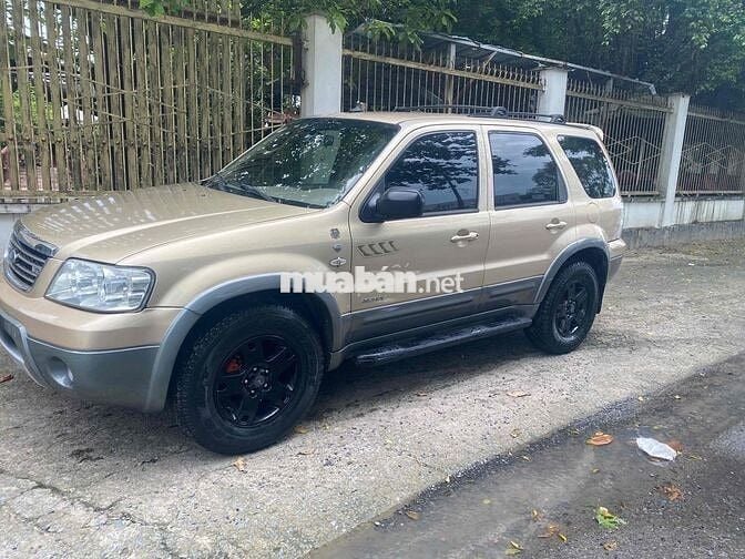 Ford Escape 2003 3.0 V6 - 123456 km