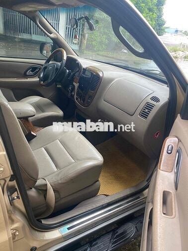 Ford Escape 2003 3.0 V6 - 123456 km