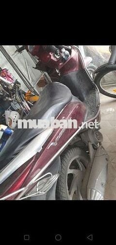 Honda Vision Đỏ ,đề 1 cái là chạy