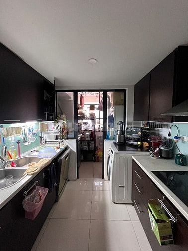 Bán Căn hộ CC Chelsea Park 3 ngủ 2WC Hướng đẹp