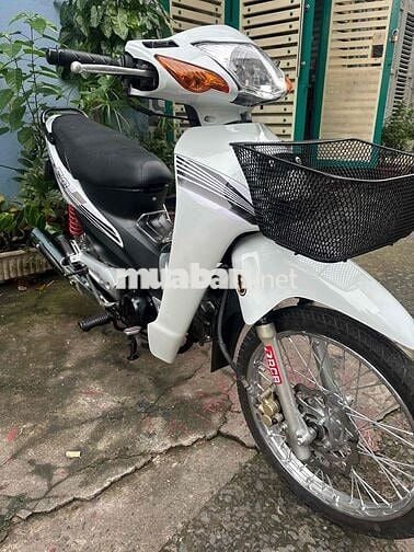 Wave 50cc  màu trắng bánh căm thắng đĩa