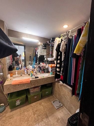 Bán Căn hộ CC Chelsea Park 3 ngủ 2WC Hướng đẹp