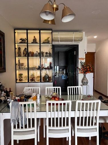 Bán Căn hộ CC Chelsea Park 3 ngủ 2WC Hướng đẹp