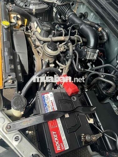 Toyota Innova 2015 2.0E - màu bạc bstp biền trắng