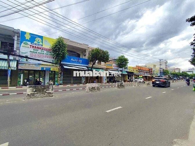 Cần Bán Nhà 2 Mặt Tiền Lê Hồng Phong vs Nguyễn Viết Xuân Chỉ 85tr/m2